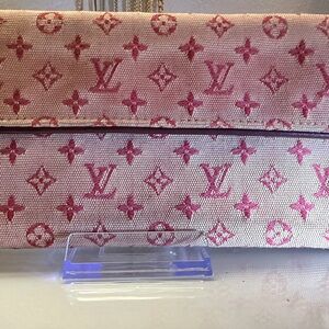 Louis Vuitton Rose Monogram Wristlet